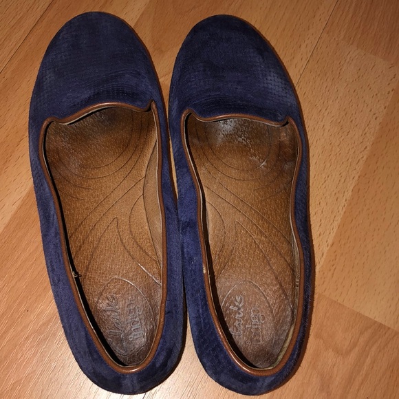 clarks indigo canada